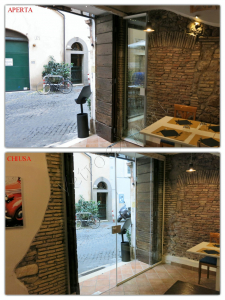 Collage Vetrata pieghevole vista interna aperta e chiusa Roma VetroeXpert Vetrate Pieghevoli e vetrate a scomparsa Glassroom 1