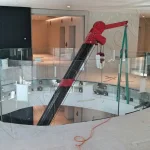 Montaggi speciali vetrine con piattaforma interna Roma VetroeXpert Vetri speciali e Montaggi