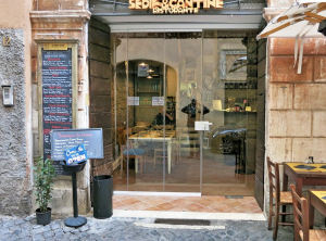 Vetrata pieghevole vista esterna chiusa Roma VetroeXpert Vetrate Pieghevoli e vetrate a scomparsa Glassroom 1