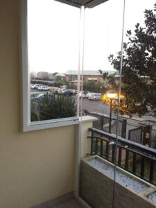 Vetrate panoramiche e Vetrate pieghevoli Glassroom Vetrate panoramiche angolo trasparente Vetreria VetroeXpert