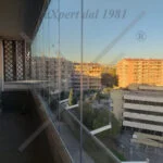 vetrata glassroom balcone o terrazzo