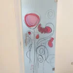 serigrafia fiore su porta in vetro