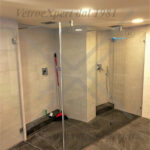 box doccia doppio fisso + porta a battente 2