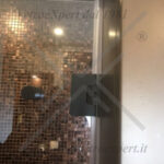 dettaglio box doccia interno