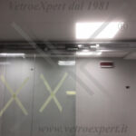 porta in vetro automatica per interni su misura