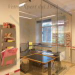 porta in vetro a trascinamento per ufficio