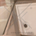 dettaglio box doccia in vetro 4