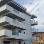 balaustra in vetro per balcone