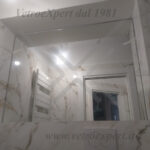 specchio in vetro a roma per bagno