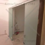 parete divisoria in vetro opaco per interni